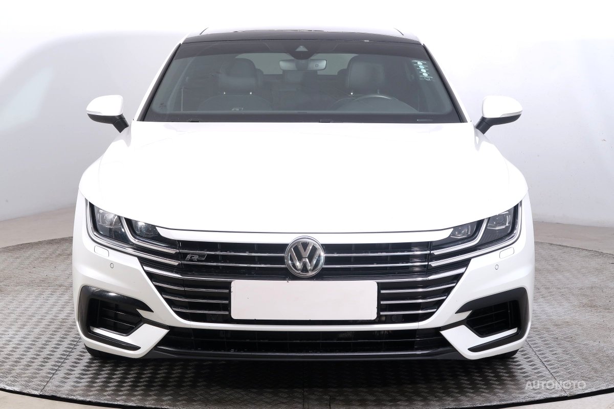 Volkswagen Arteon, 2018 - pohled č. 2