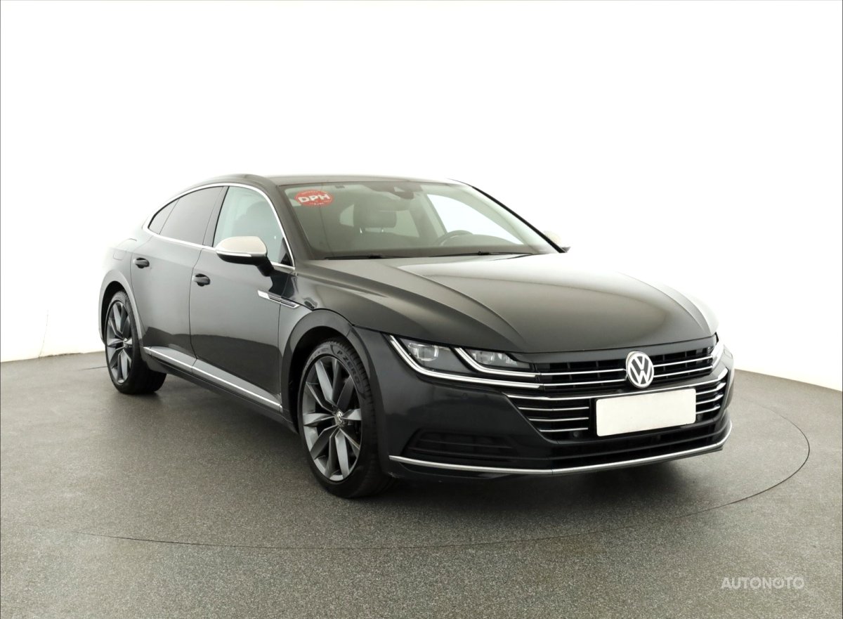 Volkswagen Arteon, 2018 - celkový pohled