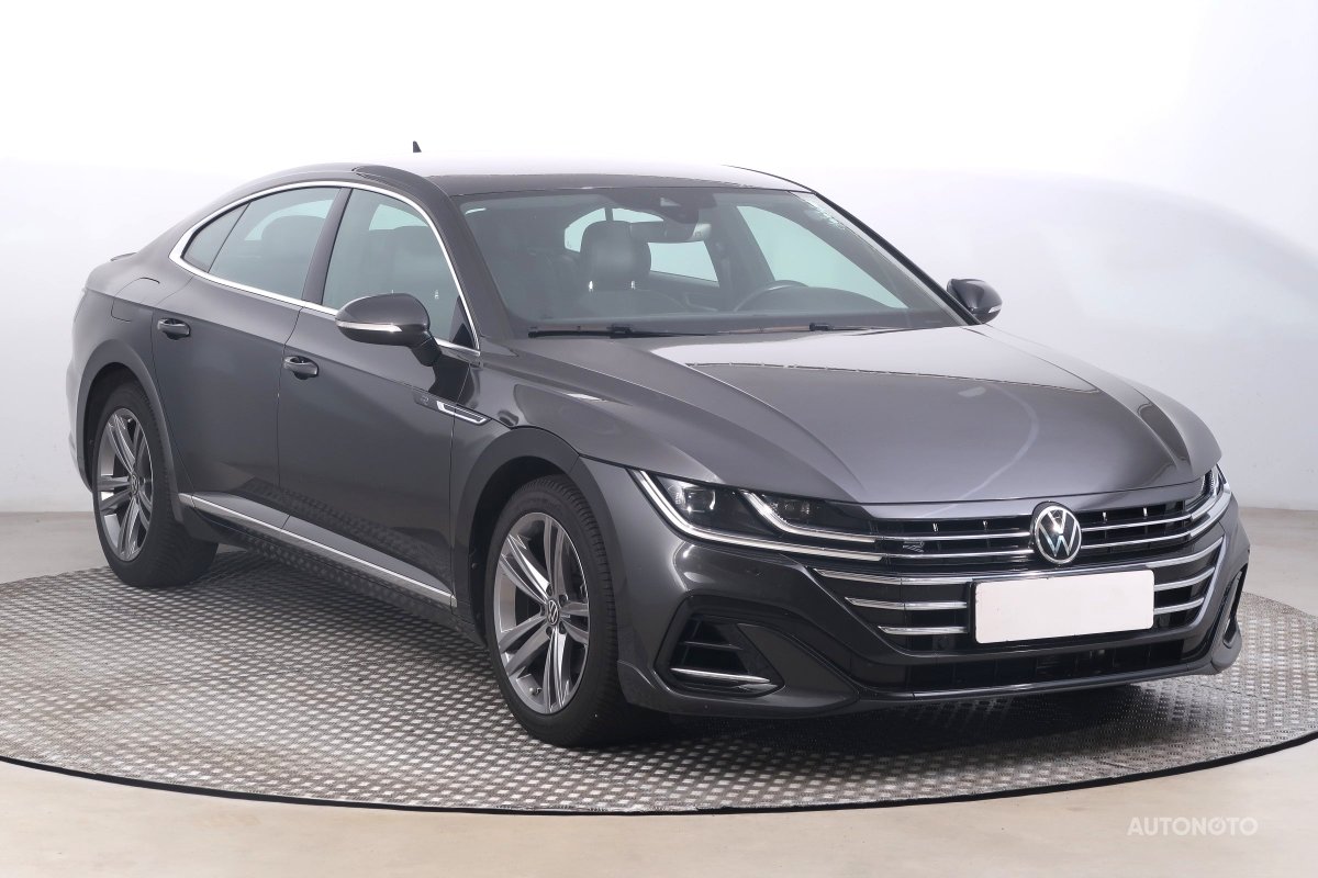 Volkswagen Arteon, 2020 - celkový pohled