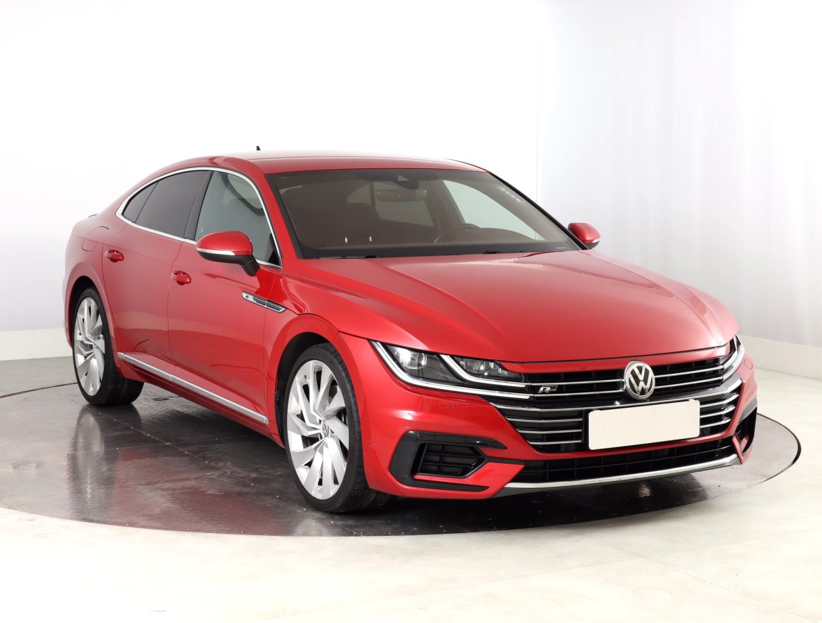 Volkswagen Arteon, 2019 - celkový pohled