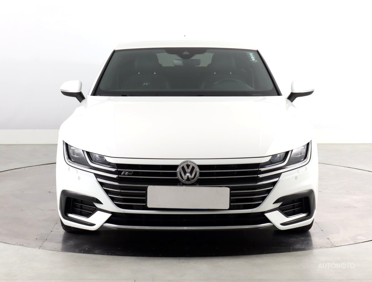 Volkswagen Arteon, 2018 - pohled č. 2