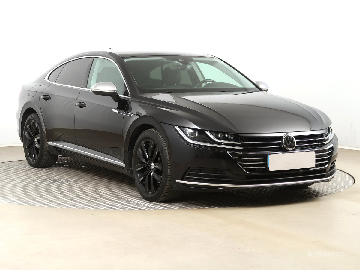 Volkswagen Arteon, 2020 - celkový pohled