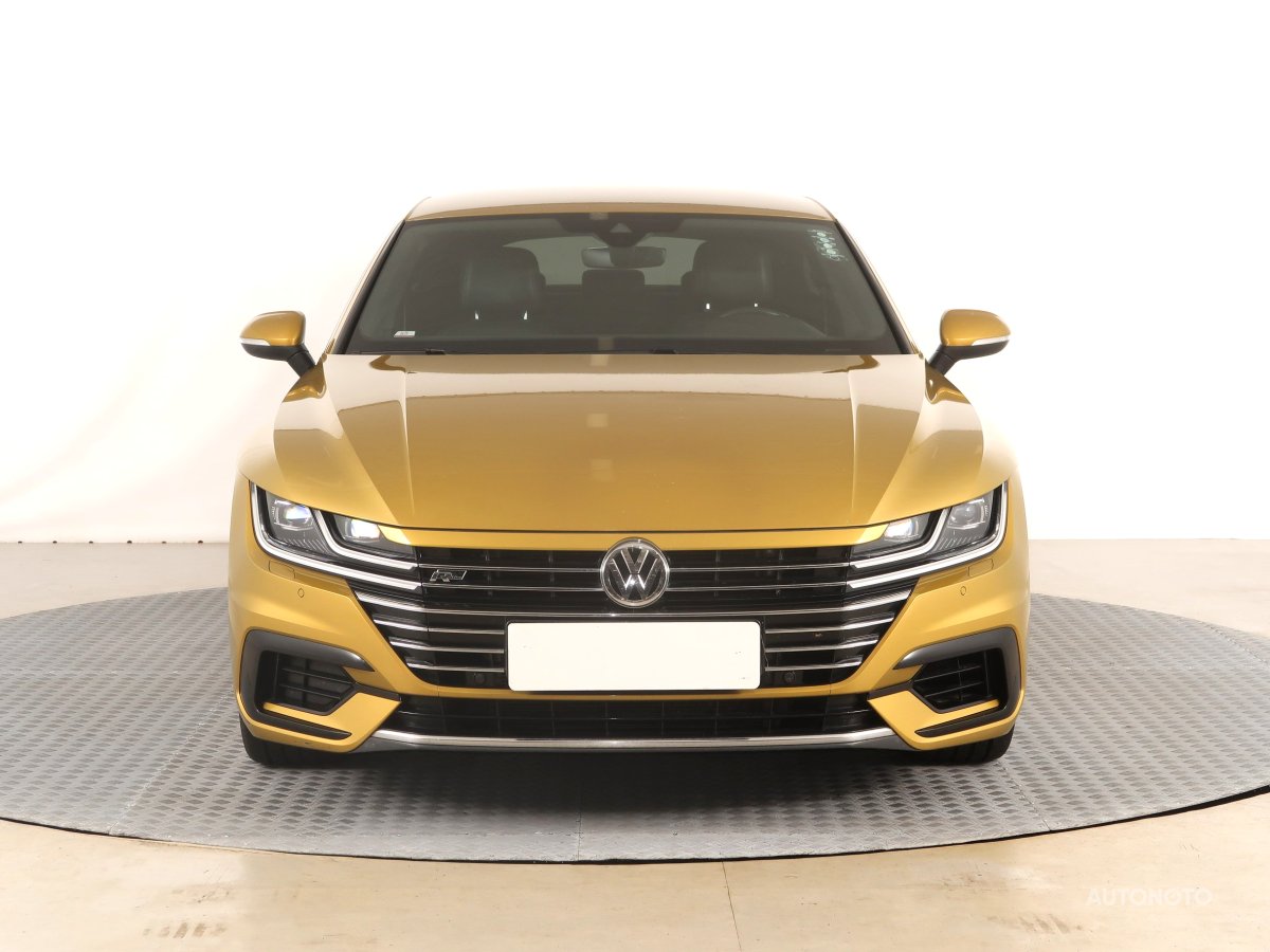 Volkswagen Arteon, 2018 - pohled č. 2