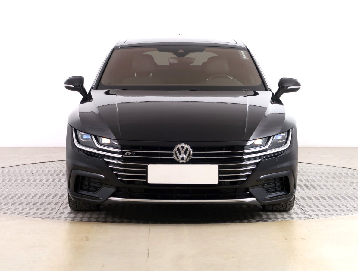 Volkswagen Arteon, 2018 - pohled č. 2