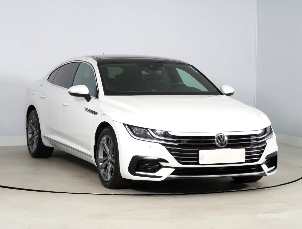 Volkswagen Arteon, 2017 - celkový pohled