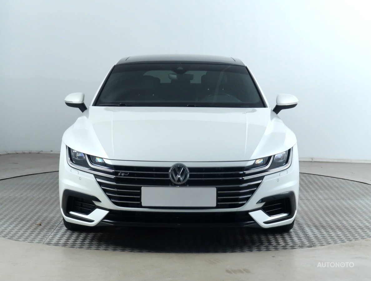 Volkswagen Arteon, 2018 - pohled č. 2
