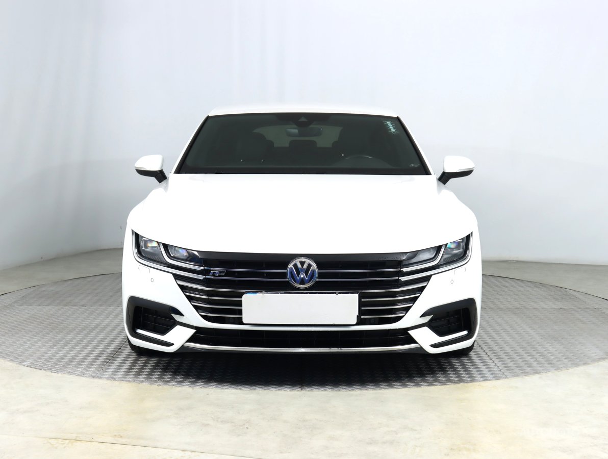 Volkswagen Arteon, 2018 - pohled č. 2