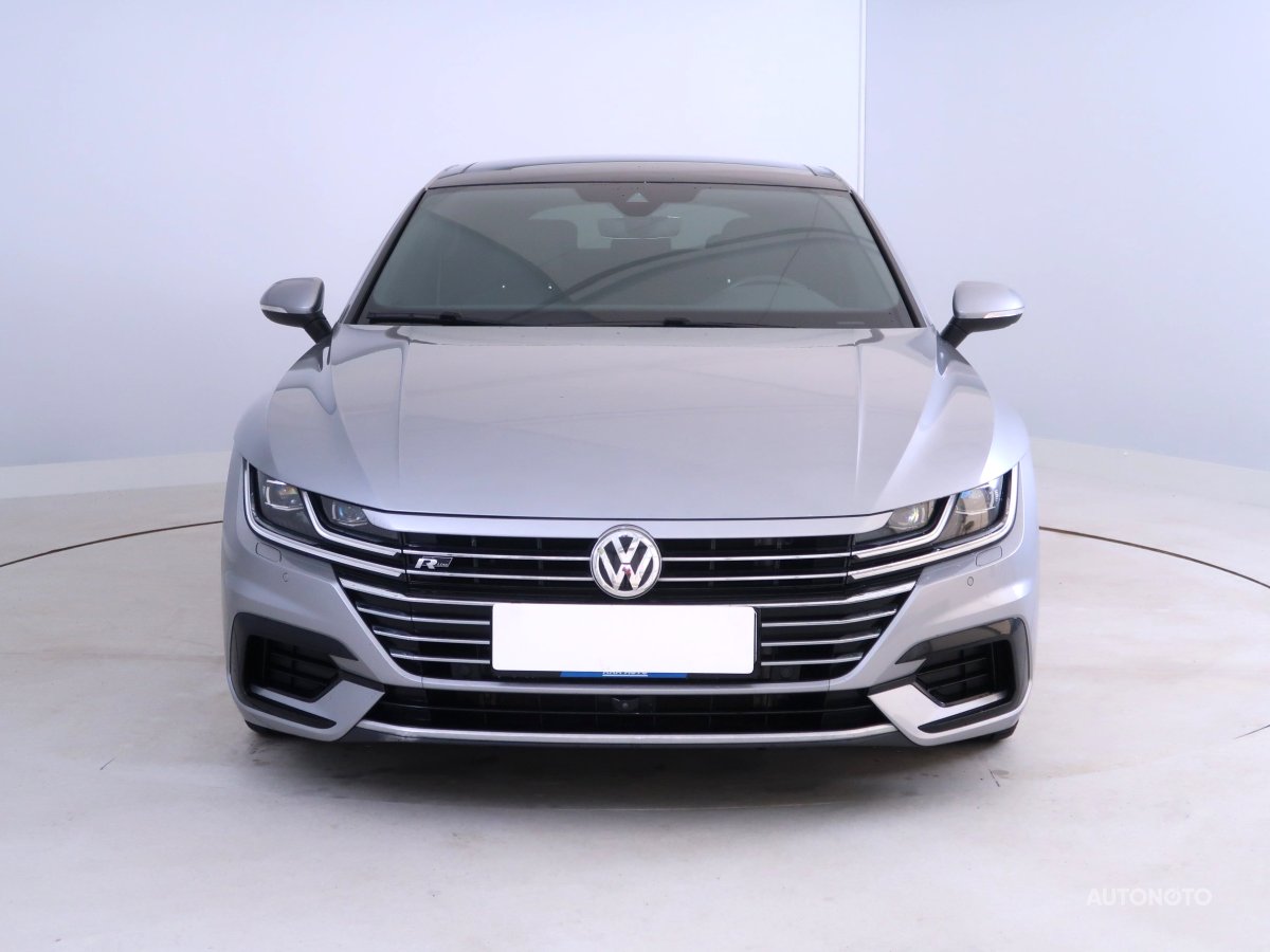 Volkswagen Arteon, 2018 - pohled č. 2