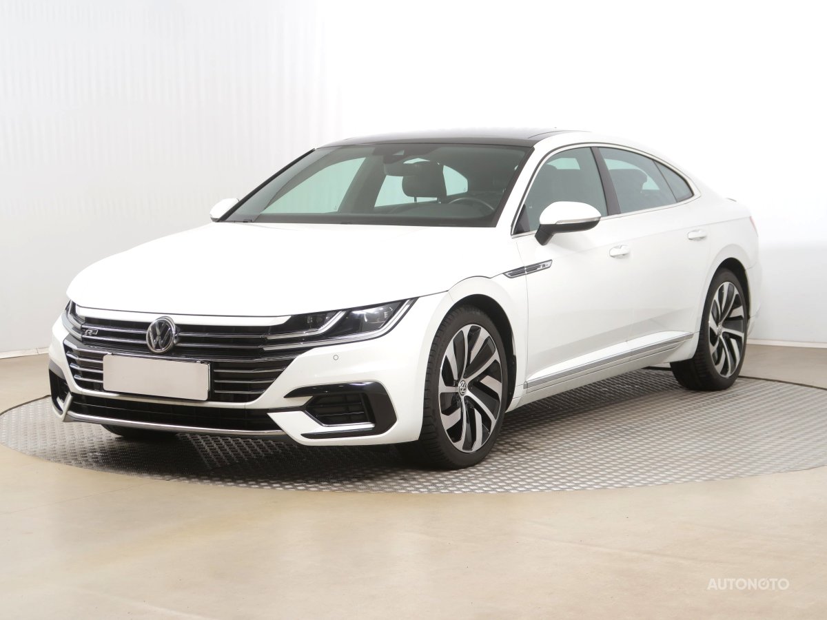 Volkswagen Arteon, 2018 - pohled č. 3