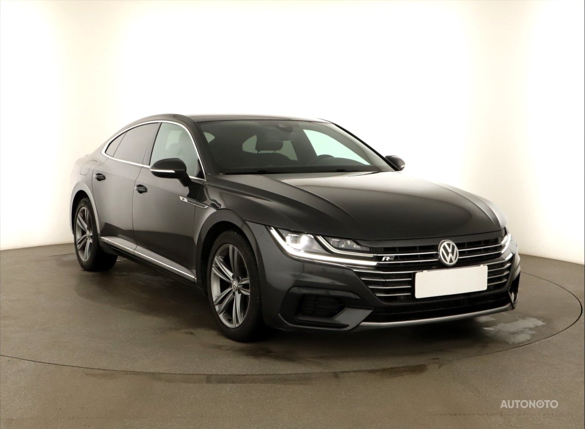 Volkswagen Arteon, 2018 - celkový pohled