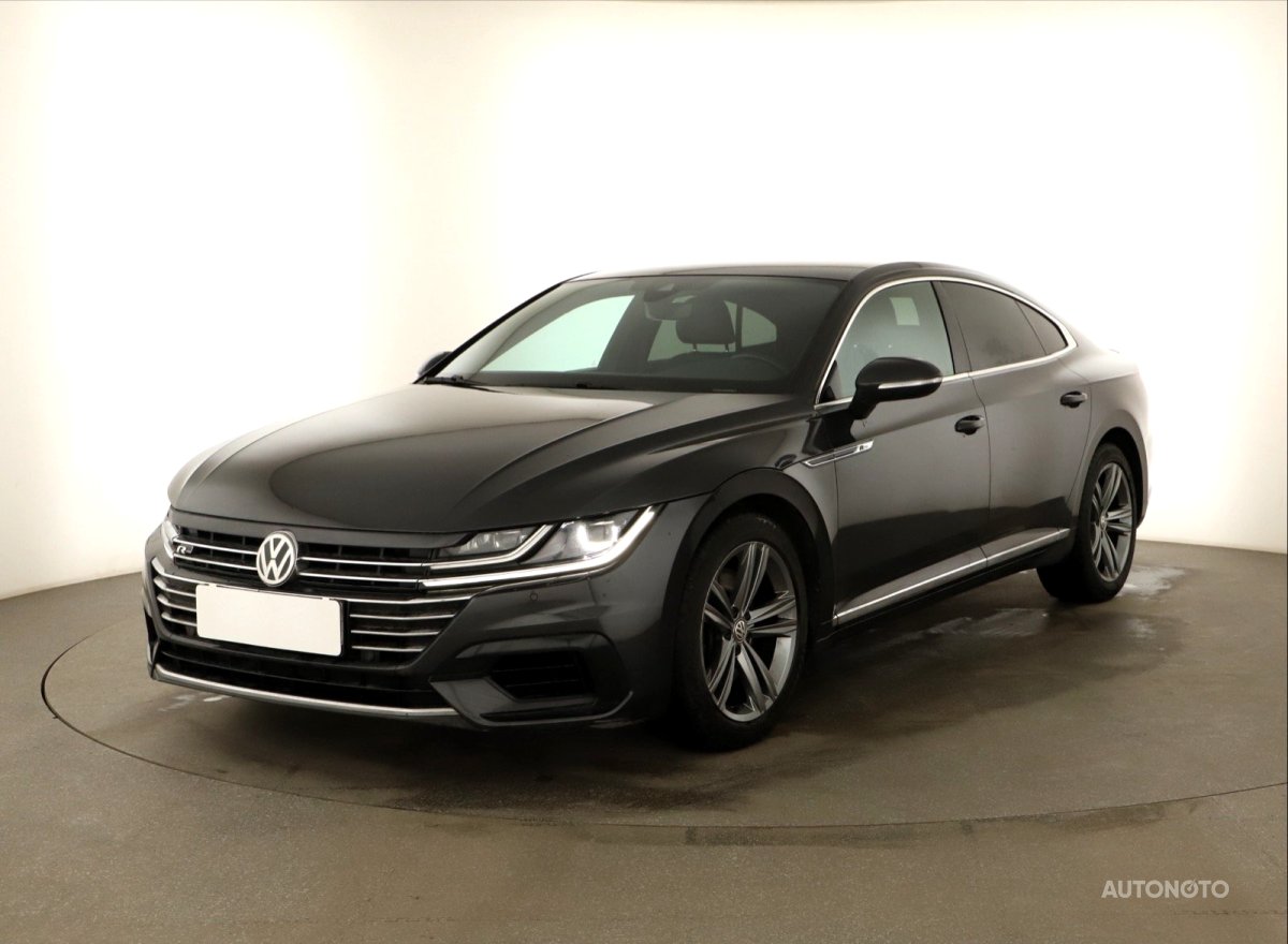 Volkswagen Arteon, 2018 - pohled č. 3