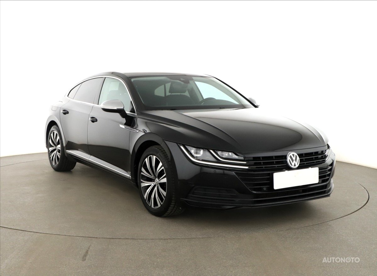 Volkswagen Arteon, 2019 - celkový pohled