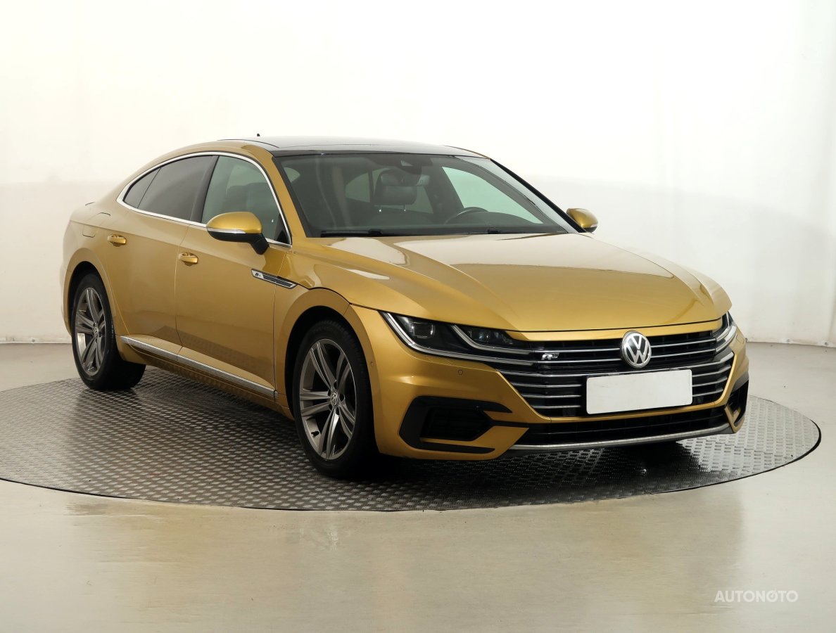 Volkswagen Arteon, 2020 - celkový pohled