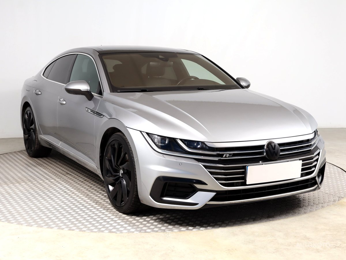 Volkswagen Arteon, 2019 - celkový pohled