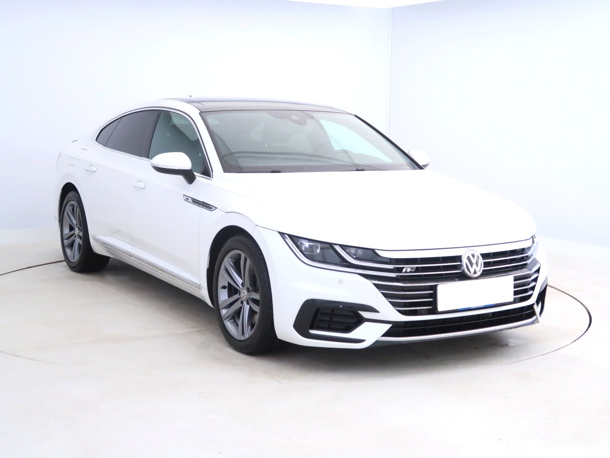 Volkswagen Arteon, 2017 - celkový pohled