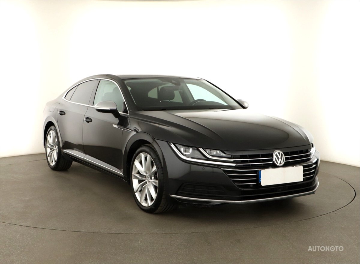 Volkswagen Arteon, 2019 - celkový pohled