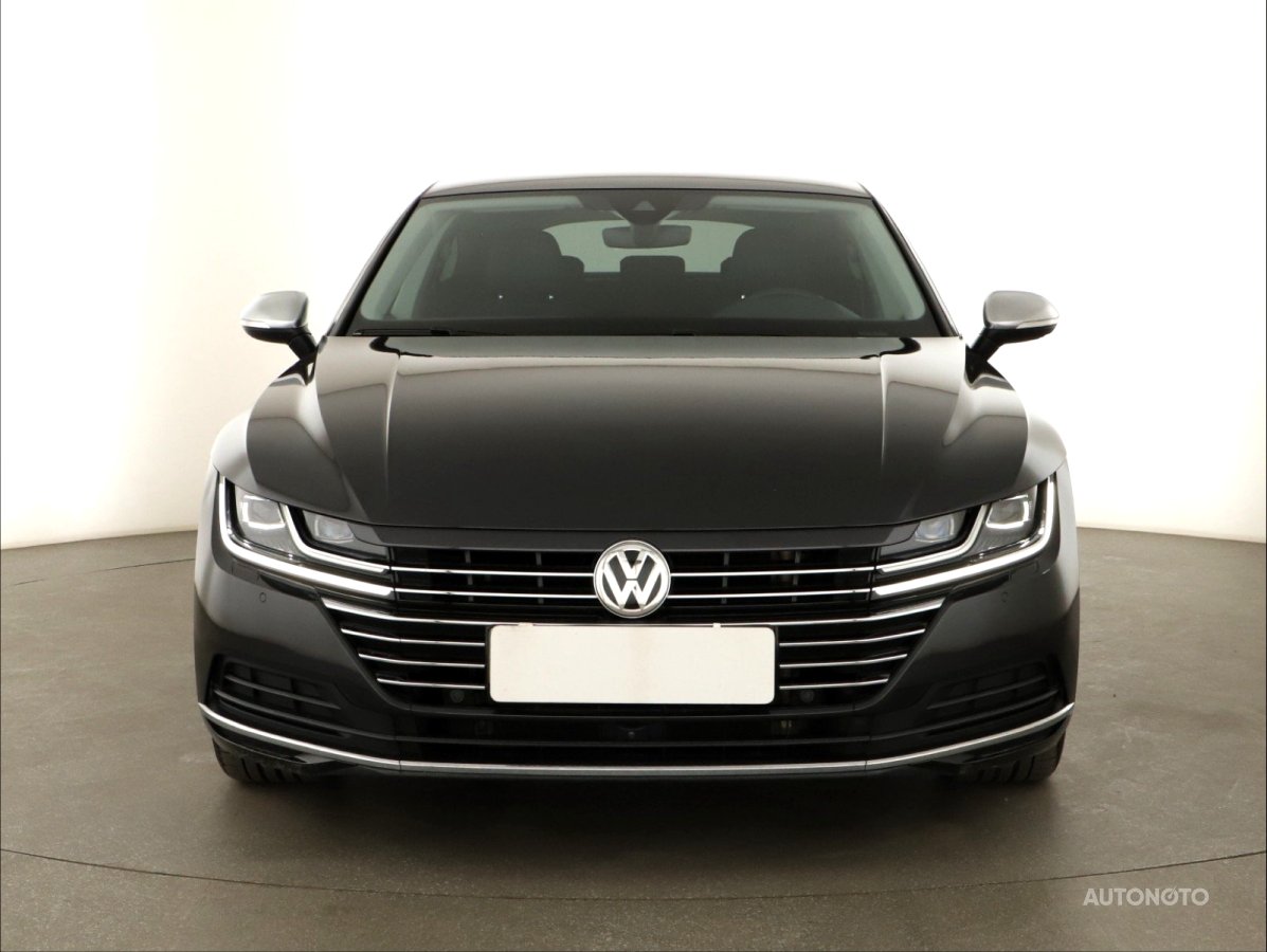 Volkswagen Arteon, 2019 - pohled č. 2