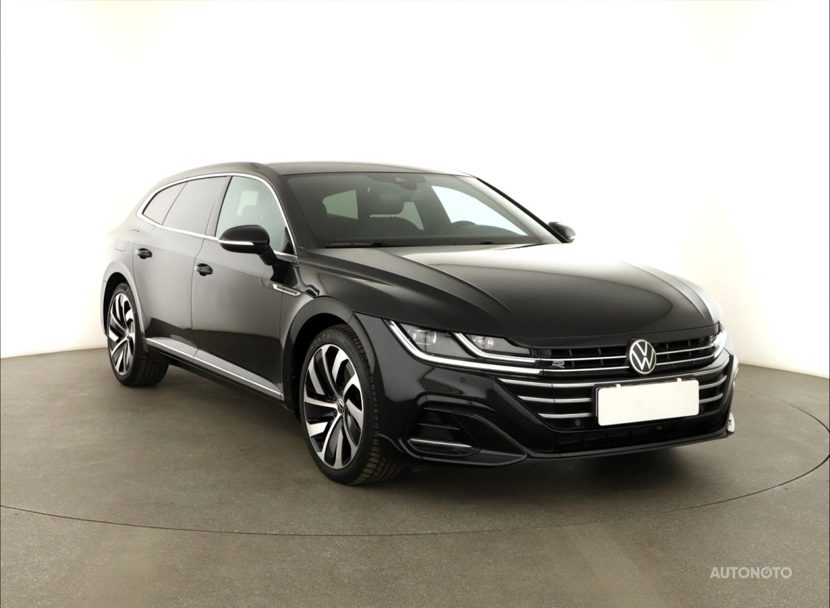 Volkswagen Arteon, 2022 - celkový pohled