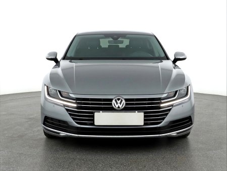 Volkswagen Arteon, 2017 - pohled č. 2