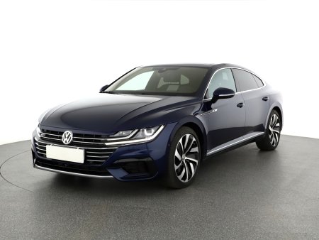 Volkswagen Arteon, 2018 - pohled č. 3