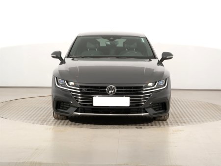 Volkswagen Arteon, 2019 - pohled č. 2