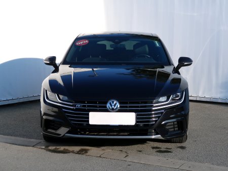 Volkswagen Arteon, 2018 - pohled č. 2
