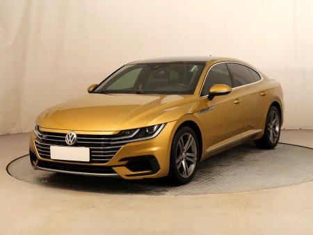 Volkswagen Arteon, 2018 - pohled č. 3