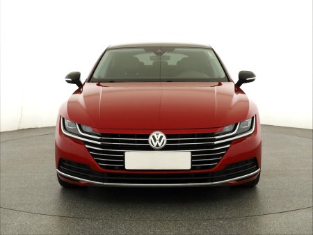 Volkswagen Arteon, 2017 - pohled č. 2