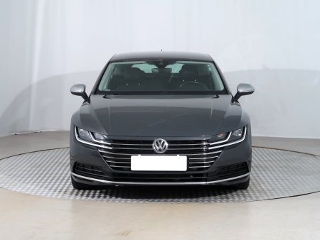 Volkswagen Arteon, 2018 - pohled č. 2