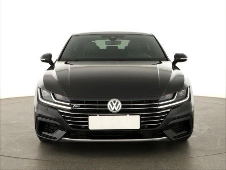 Volkswagen Arteon, 2018 - pohled č. 2