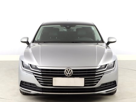 Volkswagen Arteon, 2018 - pohled č. 2