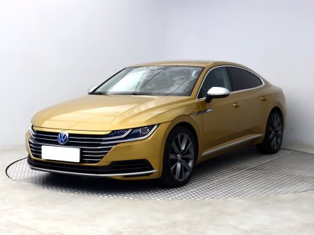 Volkswagen Arteon, 2017 - pohled č. 3