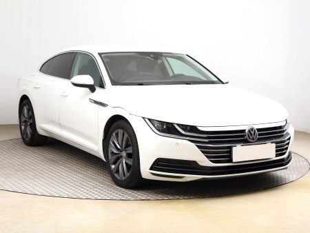 Volkswagen Arteon 1.5 TSI,2018, CZ, DSG, LED