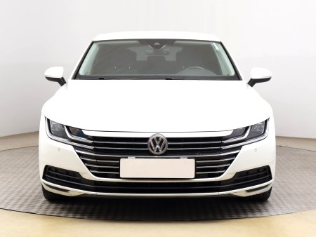 Volkswagen Arteon, 2018 - pohled č. 2