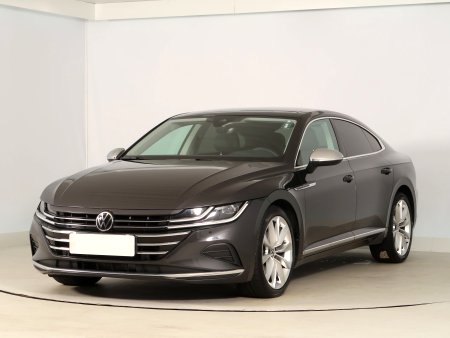 Volkswagen Arteon, 2021 - pohled č. 3