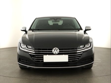 Volkswagen Arteon, 2018 - pohled č. 2