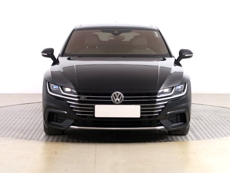 Volkswagen Arteon, 2018 - pohled č. 2