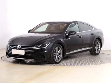 Volkswagen Arteon, 2018 - pohled č. 3