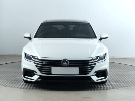 Volkswagen Arteon, 2018 - pohled č. 2