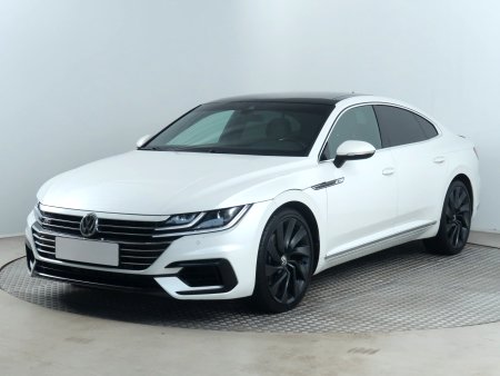 Volkswagen Arteon, 2018 - pohled č. 3