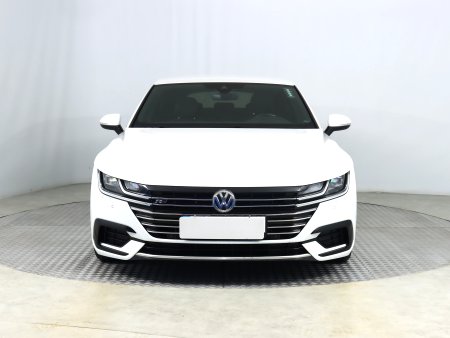 Volkswagen Arteon, 2018 - pohled č. 2