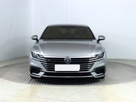 Volkswagen Arteon, 2018 - pohled č. 2