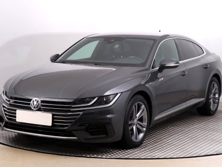 Volkswagen Arteon, 2019 - pohled č. 3
