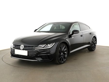 Volkswagen Arteon, 2019 - pohled č. 3