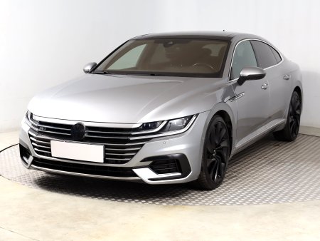 Volkswagen Arteon, 2019 - pohled č. 3