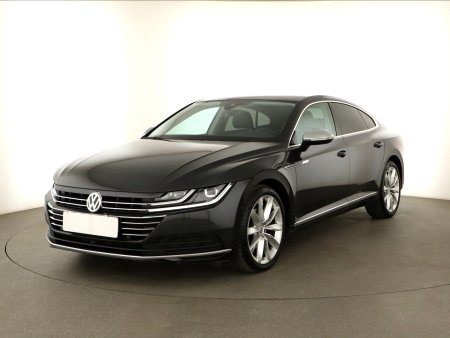 Volkswagen Arteon, 2019 - pohled č. 3