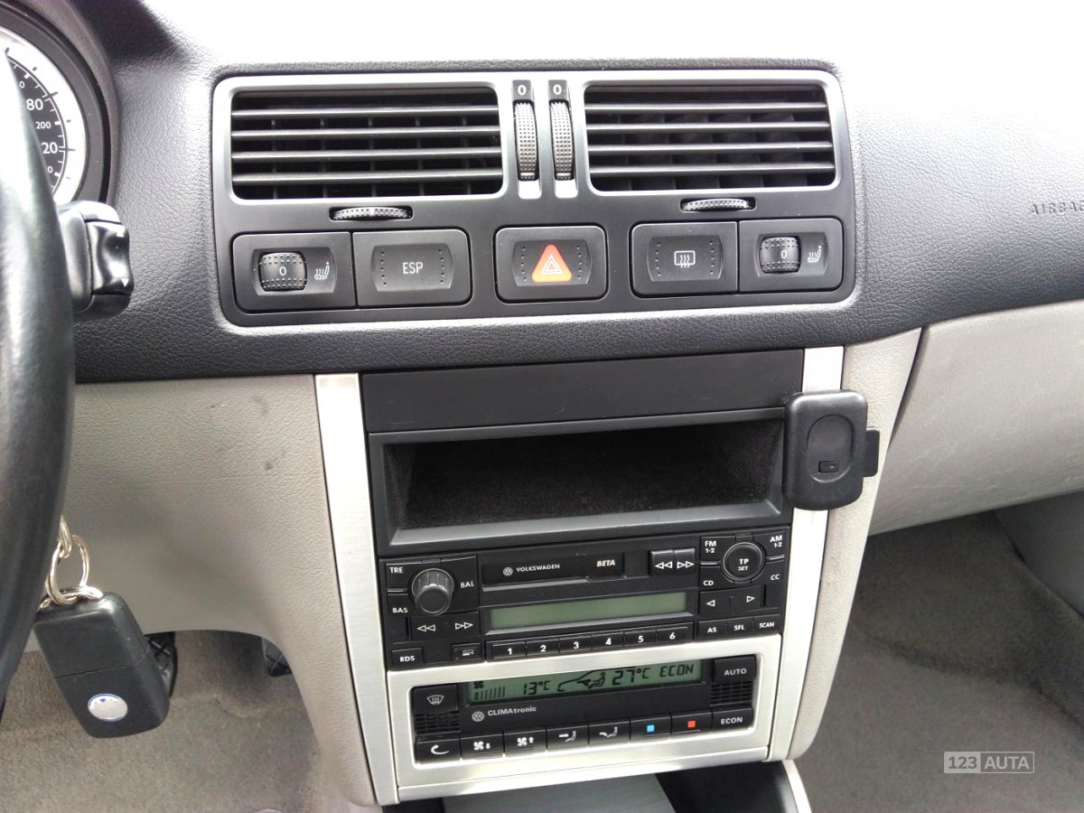 Volkswagen Bora, 2002 - pohled č. 9