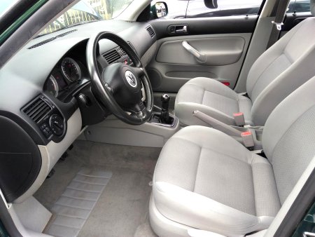 Volkswagen Bora, 2002 - pohled č. 8