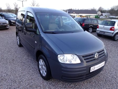 Volkswagen Caddy 1,6i combi,, 2004 - pohled č. 2