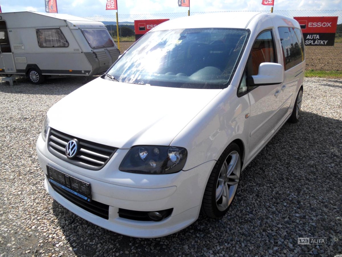 Volkswagen Caddy, 2010 - celkový pohled